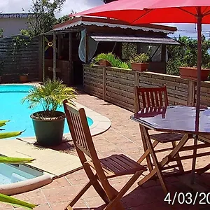 Séjour chez l'habitant D'hôtes, Sdb, Piscine, Carbet Cuisine., Saint-Claude